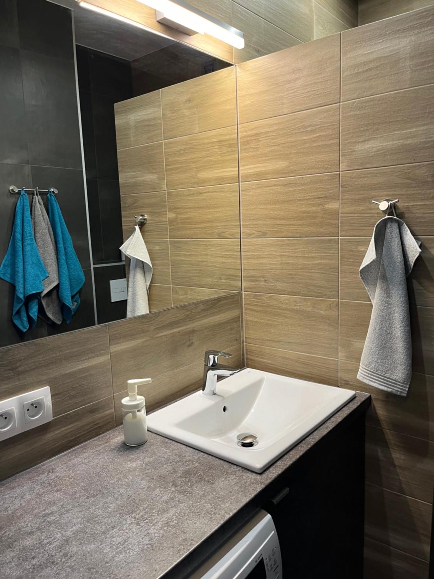 Apartament Centrum Wieckowskiego Apartment Lodź Bagian luar foto